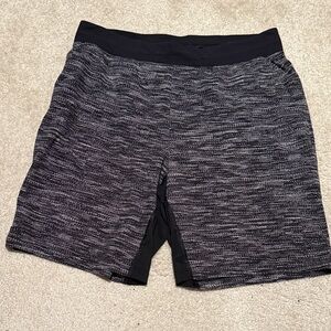 lululemon T.H.E linerless shorts 7 inch